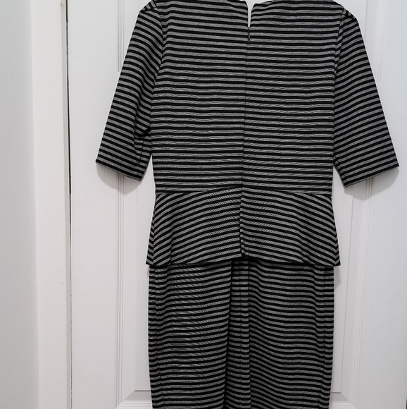 Black and gray striped dress - Picture 2 of 4